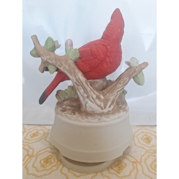 Vintage Cardinal Bird Music Box – Hand-Painted Resin, Floral Branch Base - Picture 3 of 9